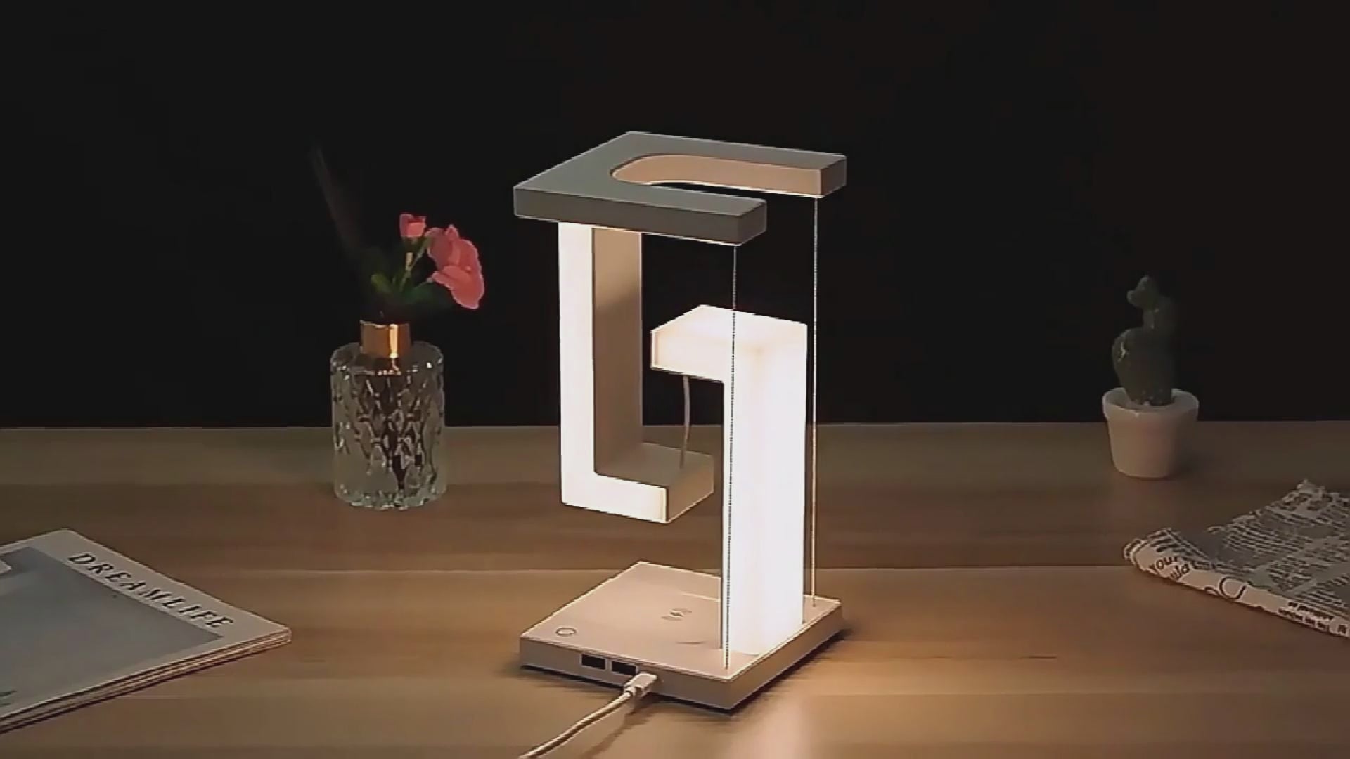 Velora™ Floating Balance Lamp